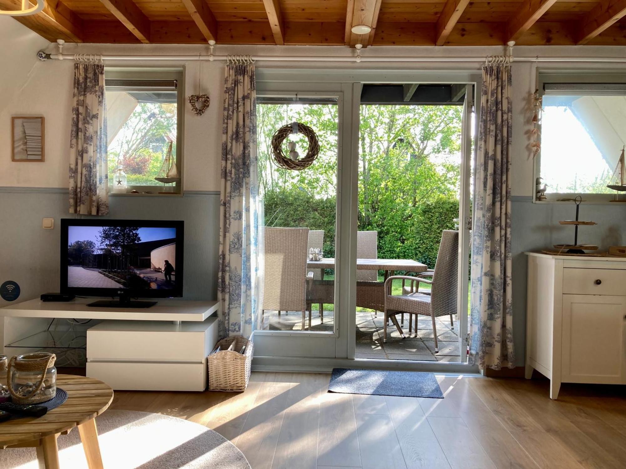 Urlaubsruhe 6 Pers Holiday Home W Terrace Close To National Park Lauwersmeer Anjum Экстерьер фото