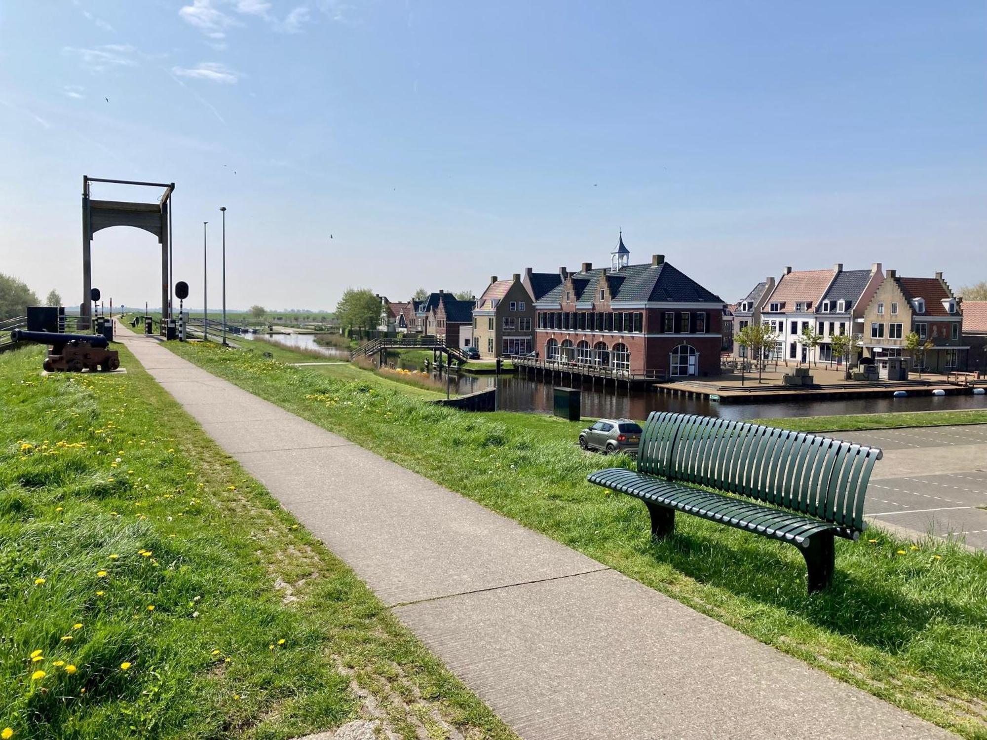 Urlaubsruhe 6 Pers Holiday Home W Terrace Close To National Park Lauwersmeer Anjum Экстерьер фото